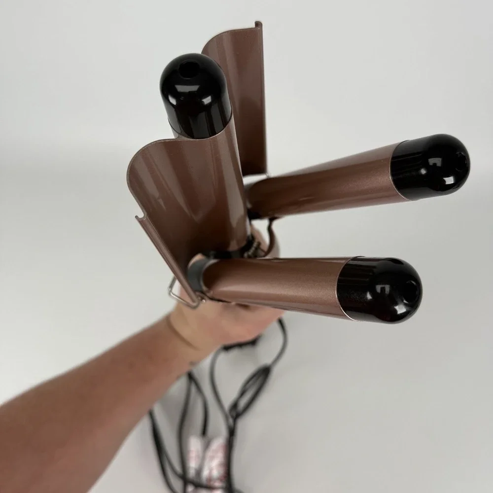 ELLE Triple Barrel‎ Deep Hair Waver Curling Iron Wand SL8422-NOC- TESTED